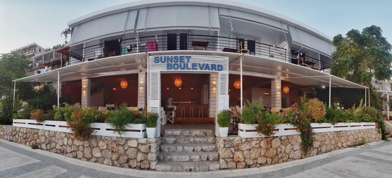 كيبارو Sunset Boulevard Rooms المظهر الخارجي الصورة